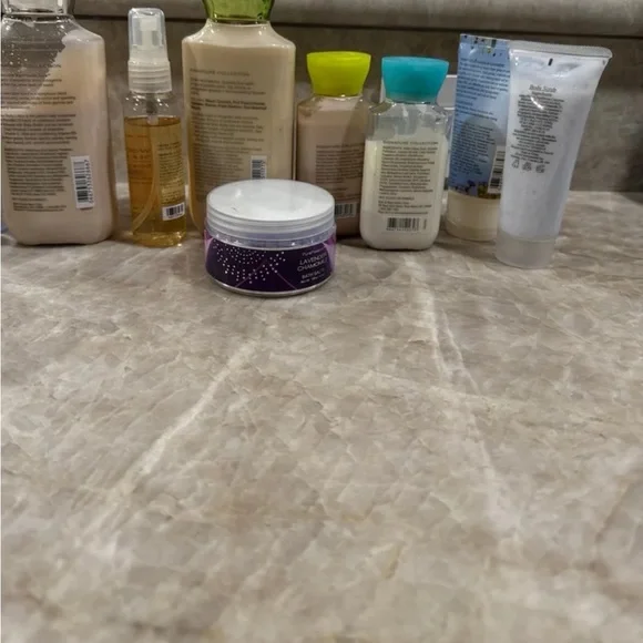 Bath and Body Works Bundle lot - Picture 3 of 3